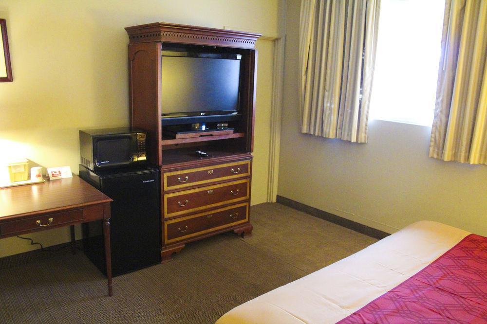 Holiday Lodge Yakima 3* Yakima